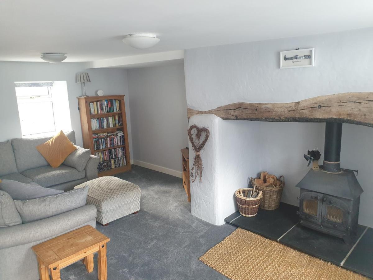 Honeybee House Villa คอนวี ภายนอก รูปภาพ